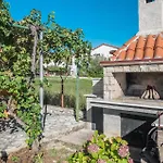 Apartamento One-bedroom In Musalez