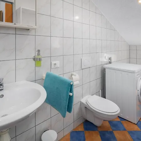 Gorgeous In With Kitchen